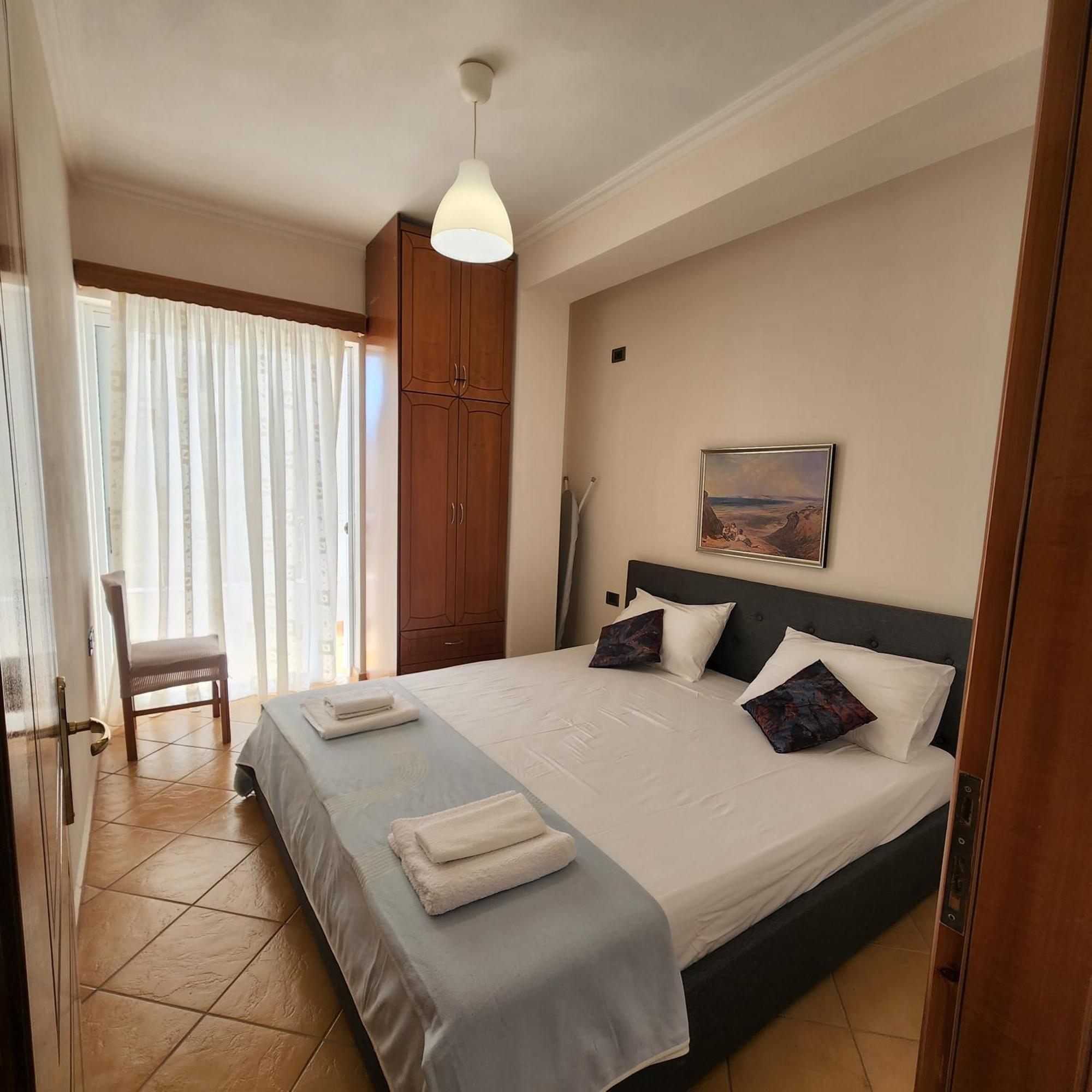 Sunsea Apartment Sarandë Exterior foto